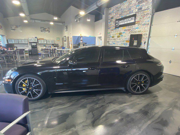 Used 2018 Porsche Panamera 4S AWD/4WD image 3