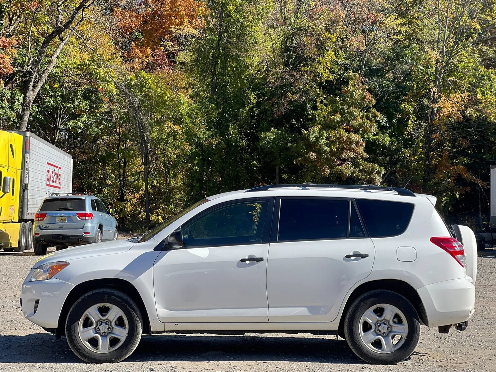 Used 2012 Toyota RAV4 4WD w/ Value Pkg image 3