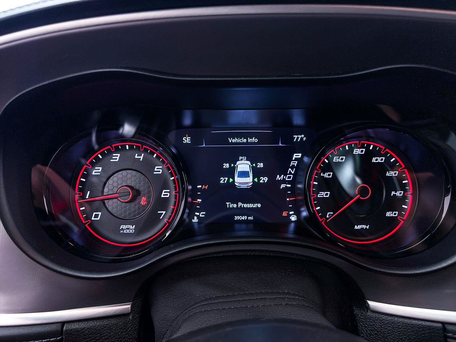 Used 2022 Dodge Charger R/T w/ Plus Group RWD image 33