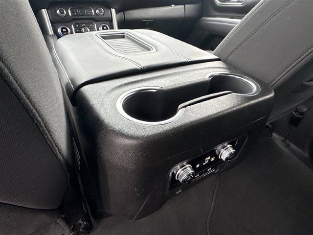 Used 2023 GMC Yukon SLE w/ Gmc Pro Safety Plus Package AWD/4WD image 21