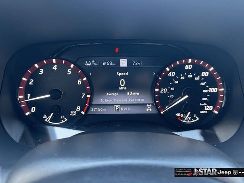 Used 2023 Nissan Frontier PRO-4X w/ Pro Convenience Package AWD/4WD image 13