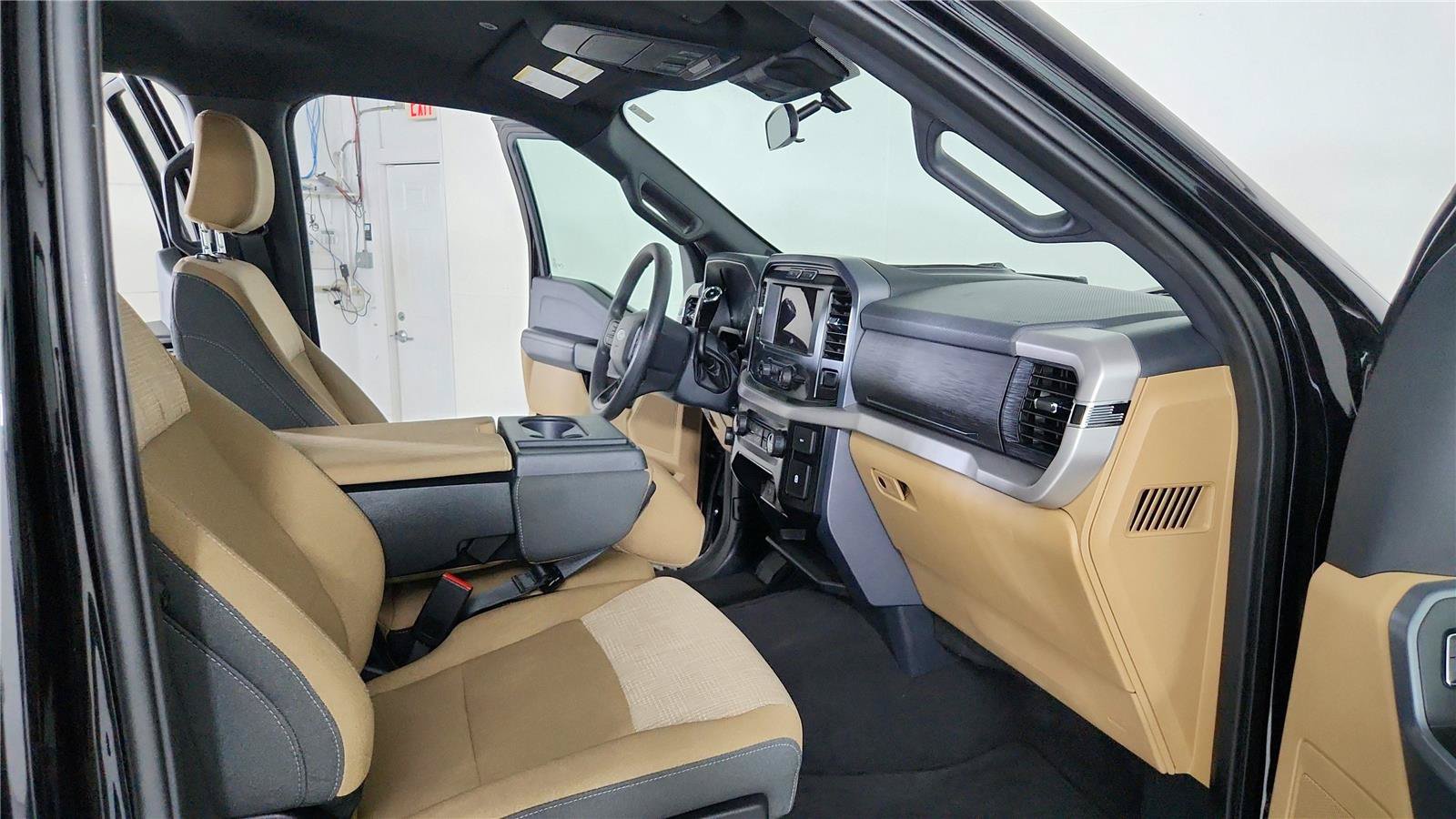 Used 2023 Ford F150 XLT AWD/4WD image 21