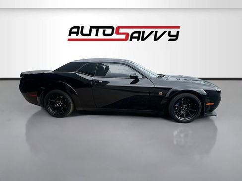Used 2023 Dodge Challenger R/T Scat Pack RWD image 8
