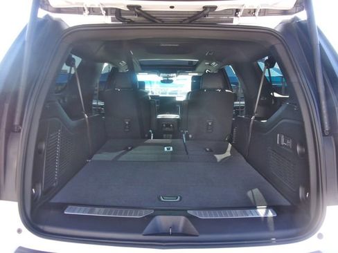 Used 2025 GMC Yukon XL Denali w/ Denali Reserve Package AWD/4WD image 35