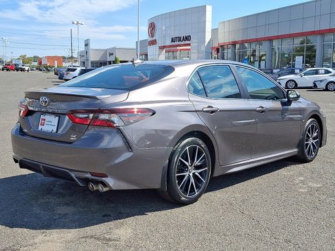 Certified 2023 Toyota Camry SE image 7