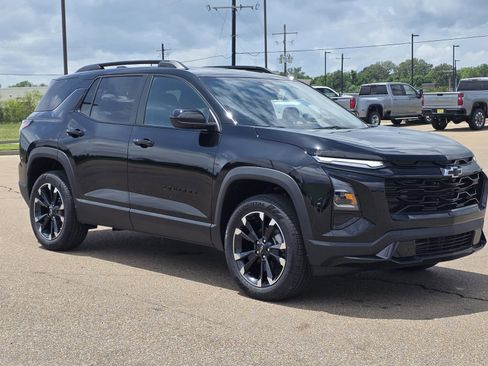 New 2026 Chevrolet Equinox RS FWD image 3