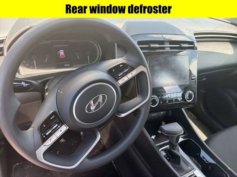 Used 2023 Hyundai Tucson SE AWD/4WD image 13