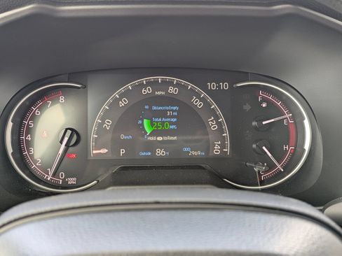 Used 2025 Toyota RAV4 LE FWD image 29