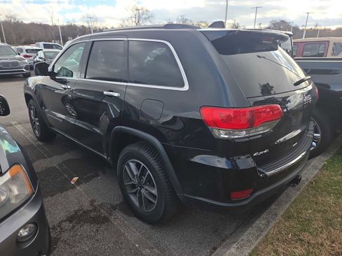 Used 2019 Jeep Grand Cherokee Limited w/ Luxury Group II image 7