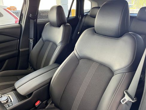 Used 2025 MAZDA CX-50 AWD 2.5 S w/ Select Package image 36