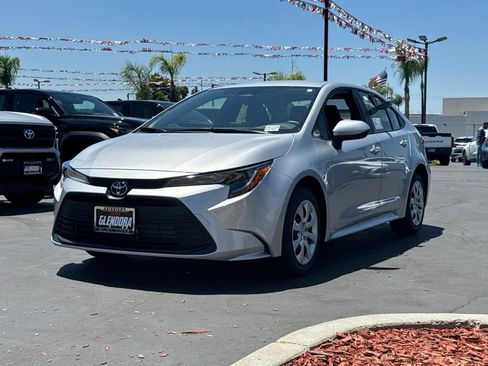 New 2026 Toyota Corolla LE FWD image 4