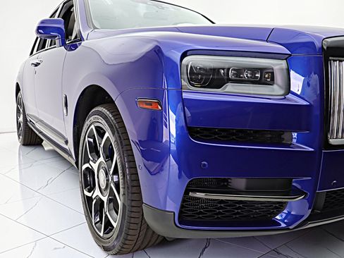 Used 2023 Rolls-Royce Cullinan Black Badge w/ Driver's Package AWD/4WD image 21