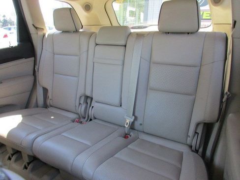 Used 2015 Jeep Grand Cherokee Overland AWD/4WD image 31