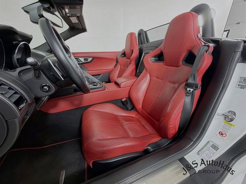Used 2016 Jaguar F-TYPE R AWD/4WD image 11