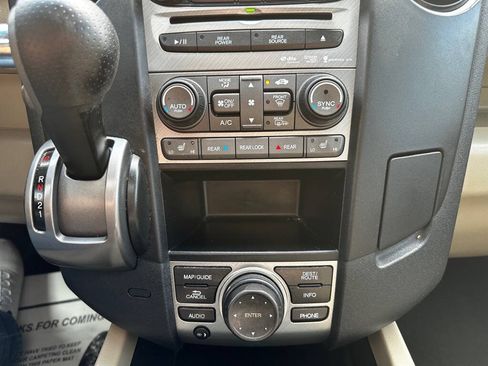 Used 2013 Honda Pilot Touring image 22