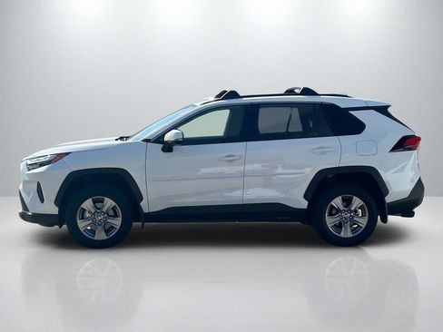 Used 2024 Toyota RAV4 XLE w/ Convenience Package FWD image 8