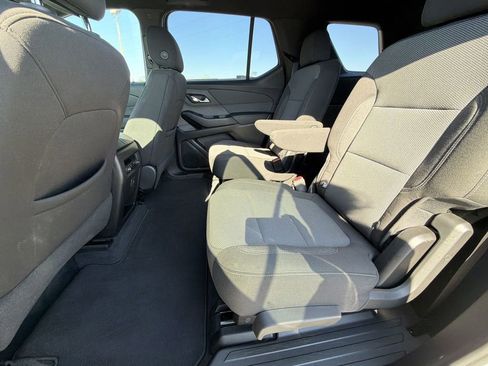 Certified 2023 Chevrolet Traverse LT image 11
