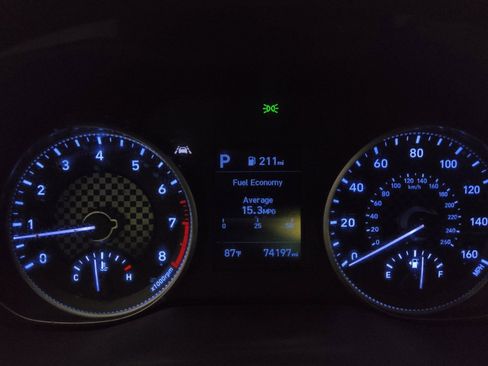 Used 2020 Hyundai Elantra SEL FWD image 23