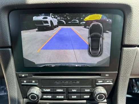 Certified 2022 Porsche 718 Cayman S RWD image 33