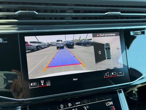 Certified 2025 Audi Q8 Premium Plus AWD/4WD image 32
