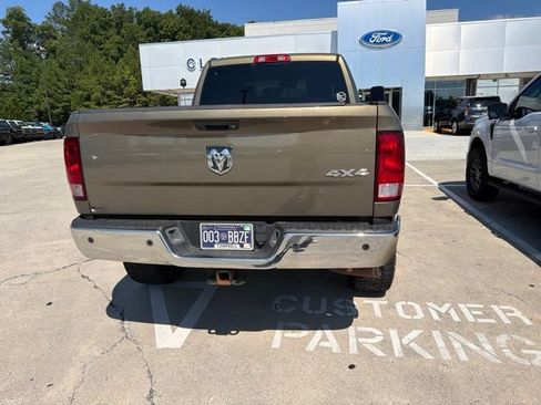 Used 2015 RAM 2500 Tradesman w/ Chrome Appearance Group AWD/4WD image 9
