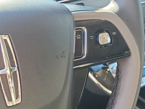 Certified 2024 Lincoln Corsair AWD w/ Rear Removable Package Tray image 25
