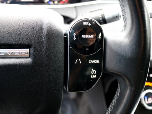 Used 2020 Land Rover Range Rover Evoque S image 20