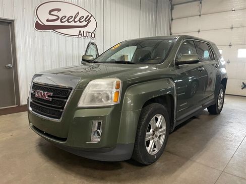 Used 2015 GMC Terrain SLE image 2