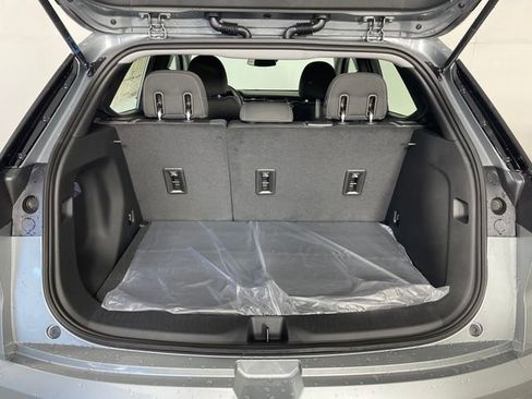 New 2027 Chevrolet Bolt LT w/ Comfort Package FWD image 10