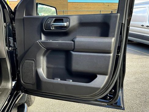 Used 2022 Chevrolet Silverado 1500 Custom Trail Boss w/ LPO, Dark Essentials Package image 22