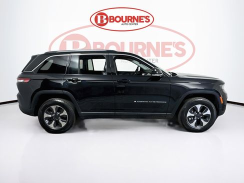 Used 2024 Jeep Grand Cherokee Limited 4xe image 13