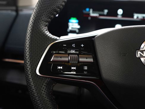 Used 2024 Nissan Ariya PLATINUM+ e-4ORCE image 28