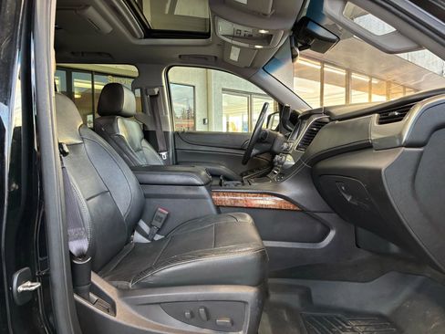 Used 2015 Chevrolet Tahoe LTZ image 25