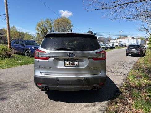 Used 2025 Subaru Ascent Limited image 4