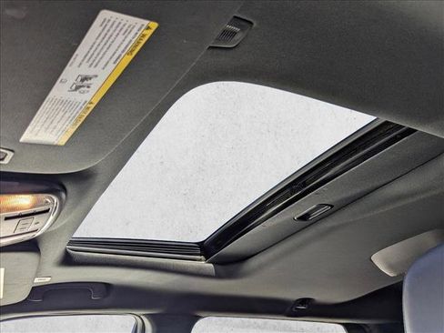 Used 2023 Dodge Durango GT image 7