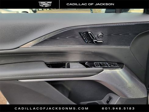 New 2024 Cadillac Lyriq Sport image 10