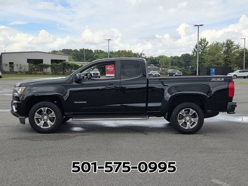 Used 2018 Chevrolet Colorado Z71 AWD/4WD image 2