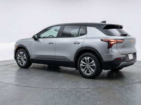 Used 2025 Chevrolet Equinox LT image 5