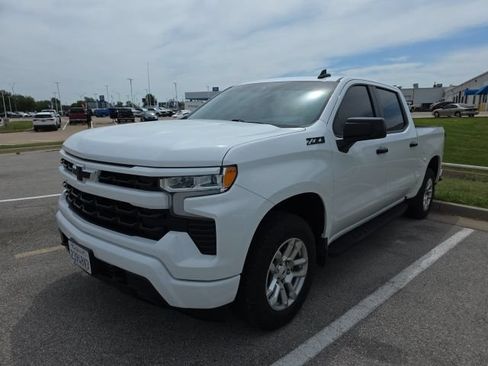 Used 2023 Chevrolet Silverado 1500 RST AWD/4WD image 1