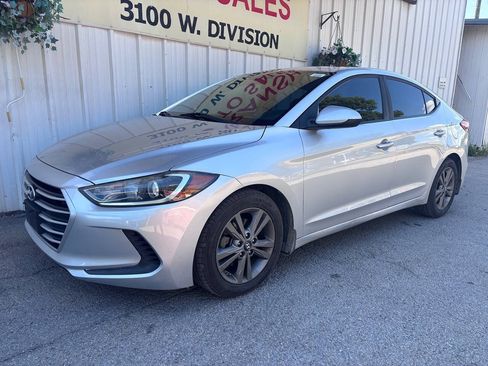 Used 2018 Hyundai Elantra SEL w/ Cargo Package FWD image 4