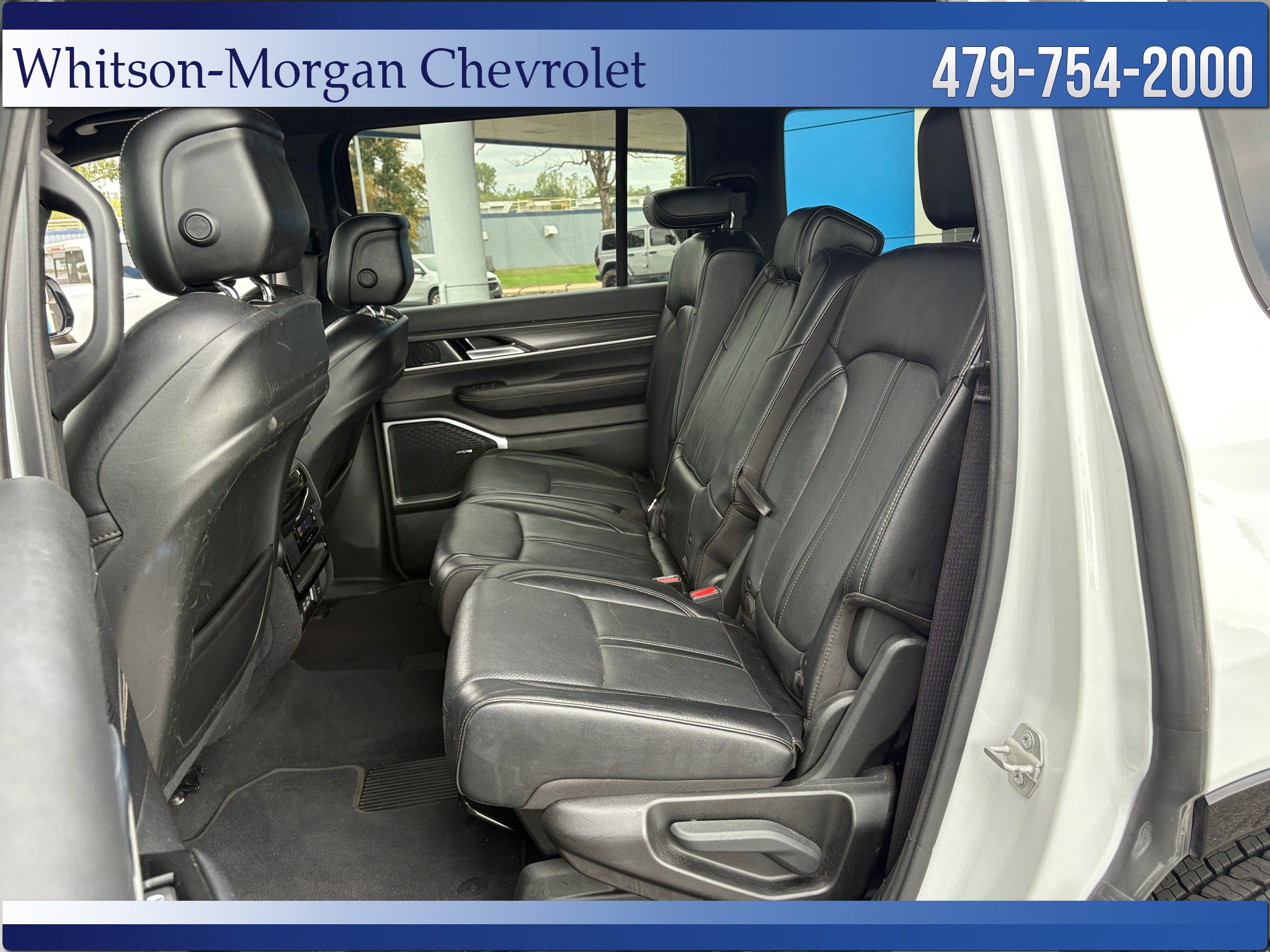 Used 2024 Jeep Wagoneer Series II w/ Flexible Seating Group RWD image 40