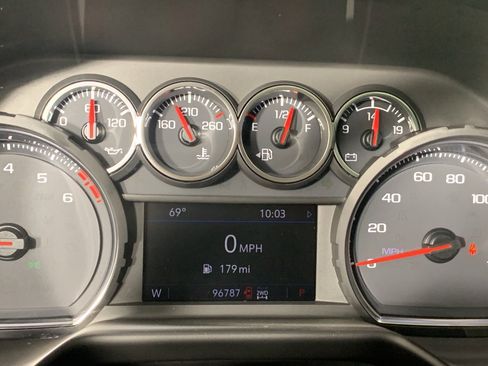 Used 2021 Chevrolet Tahoe LT image 24