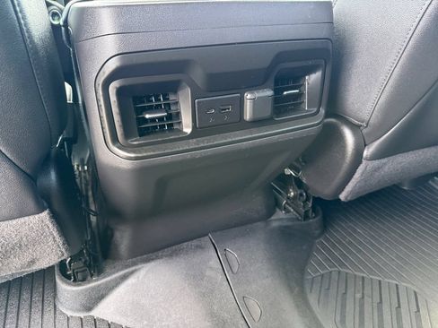 Used 2021 Chevrolet Silverado 1500 RST AWD/4WD image 16