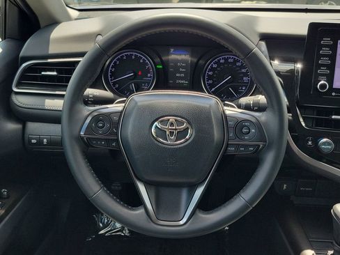 Used 2024 Toyota Camry SE w/ Convenience Package FWD image 18