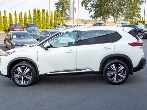 Used 2023 Nissan Rogue SL w/ SL Premium Package AWD/4WD image 8