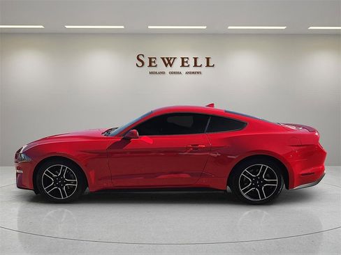 Used 2021 Ford Mustang Premium image 2