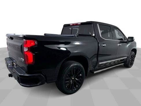 New 2026 Chevrolet Silverado 1500 High Country AWD/4WD image 8