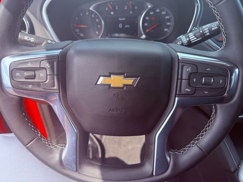 Used 2023 Chevrolet Blazer LT image 17