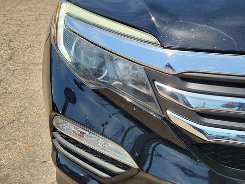 Used 2017 Honda Pilot EX-L image 9