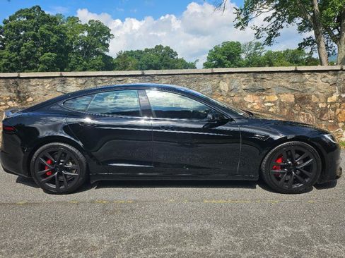 Used 2023 Tesla Model S Plaid AWD/4WD image 10
